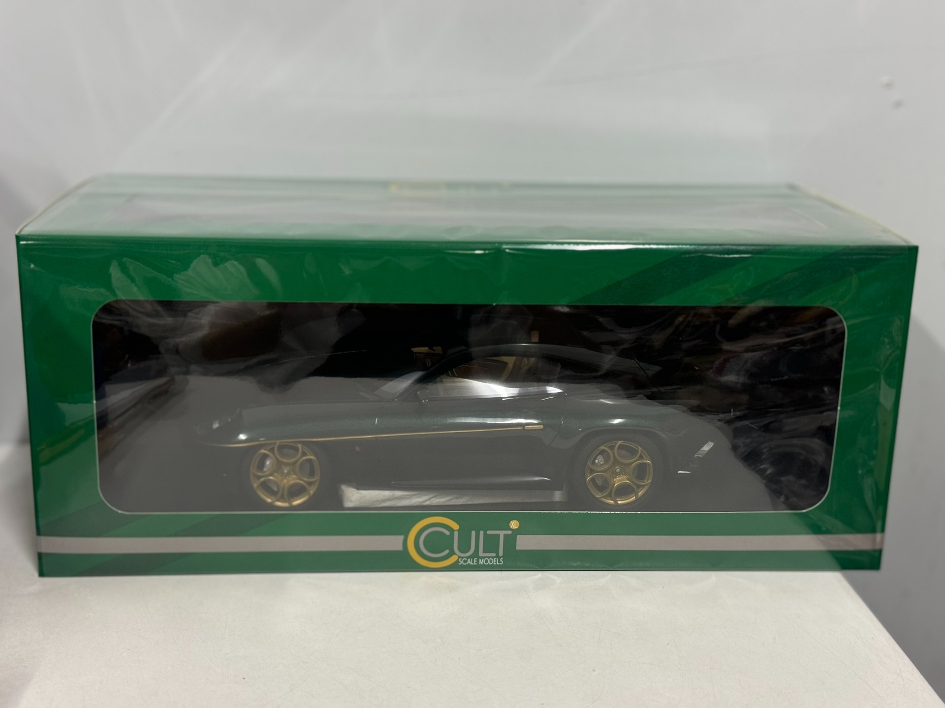 Model Kit Alfa Romeo - Moulé sous pression culte 1/18 échelle