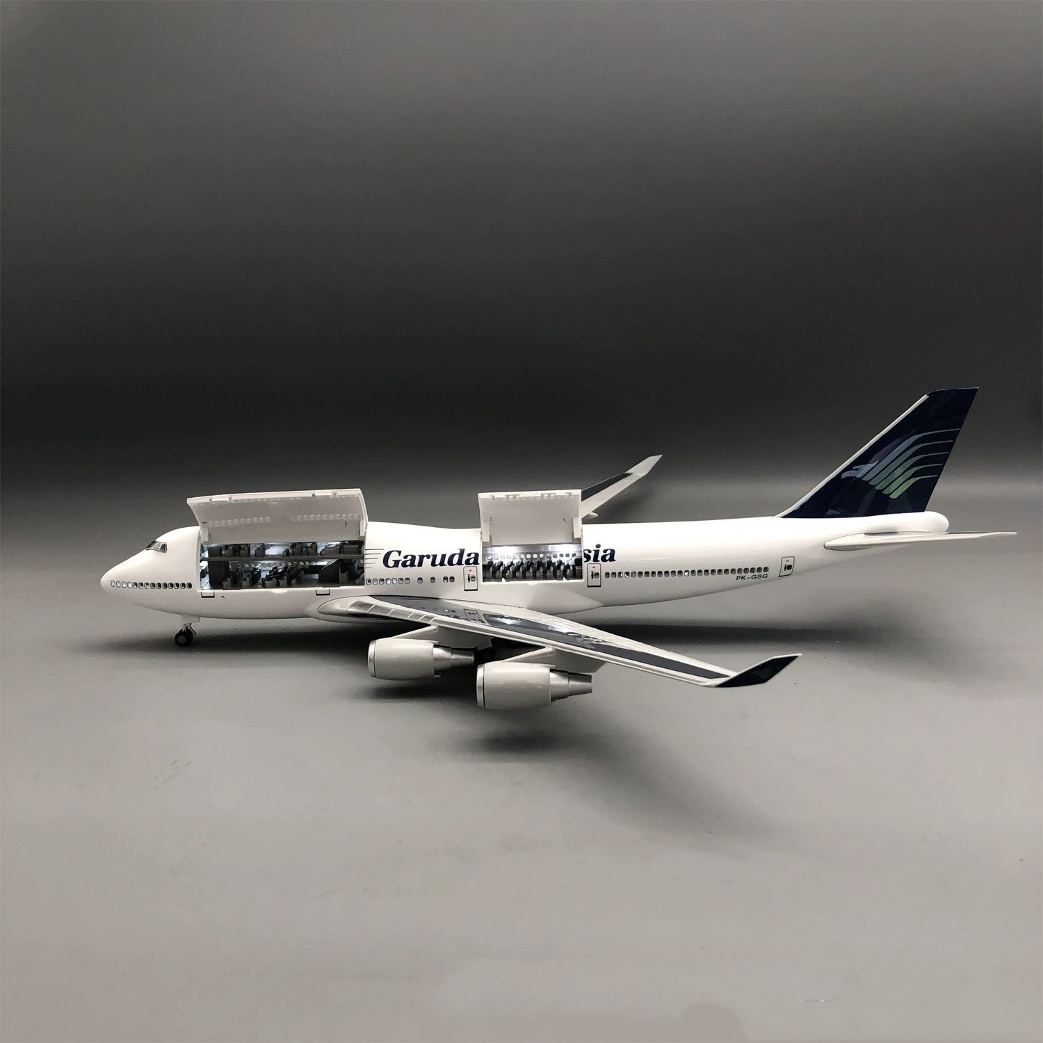 Modèle d'avion en résine moulé - Model Kit Indonesia avis et prix